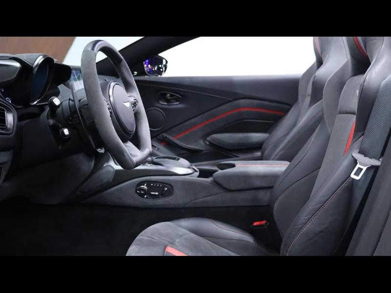 Aston Martin Timeless by Louyet | V8 Vantage