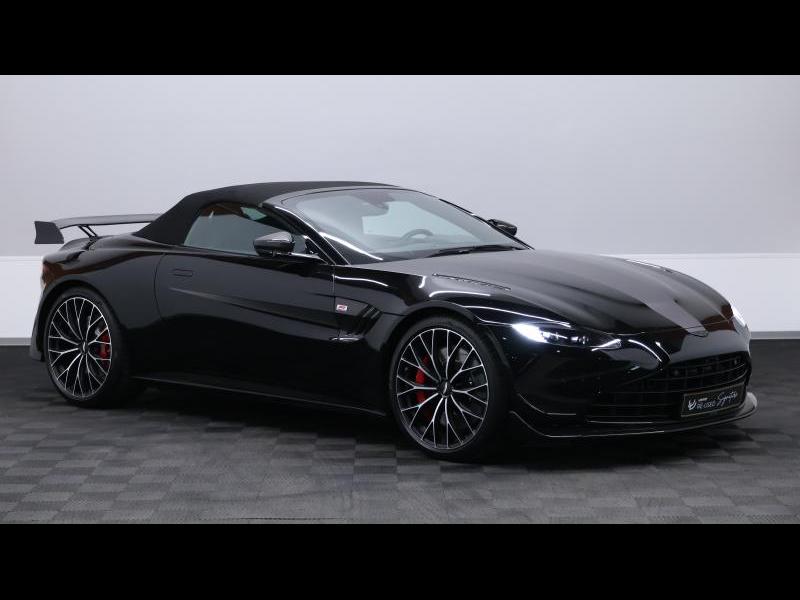 Aston Martin Timeless by Louyet | V8 Vantage