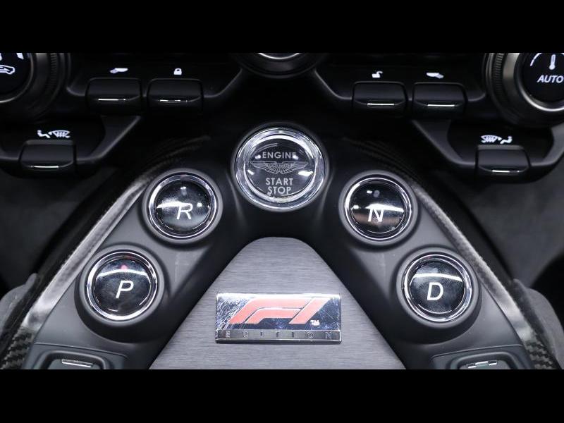 Aston Martin Timeless by Louyet | V8 Vantage