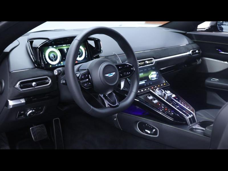 Aston Martin Timeless by Louyet | Vantage