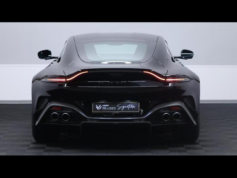 Aston Martin Timeless by Louyet | Vantage