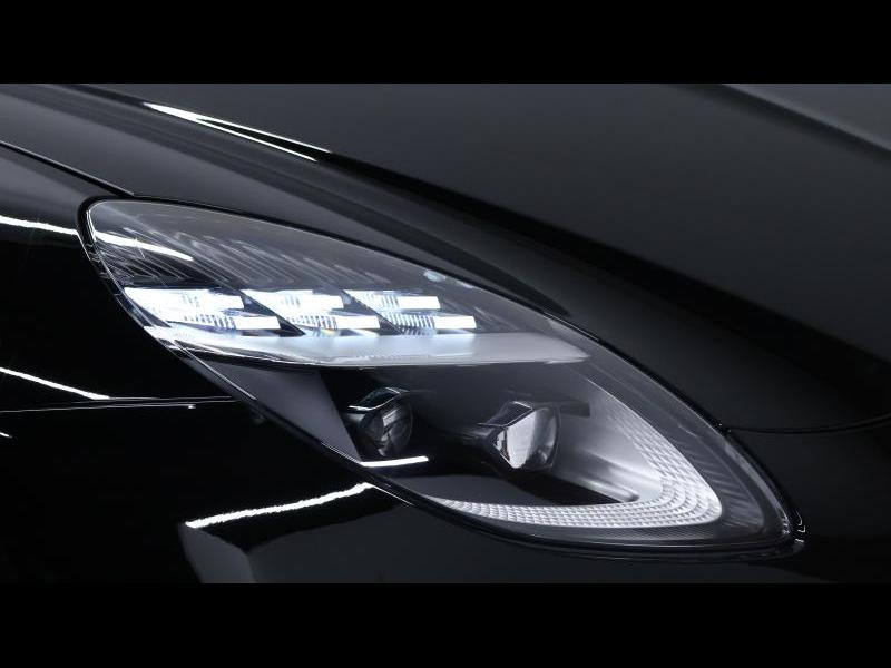 Aston Martin Timeless by Louyet | Vantage