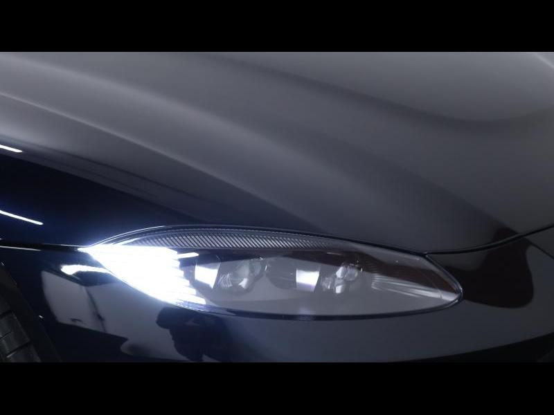 Aston Martin Timeless by Louyet | Vantage