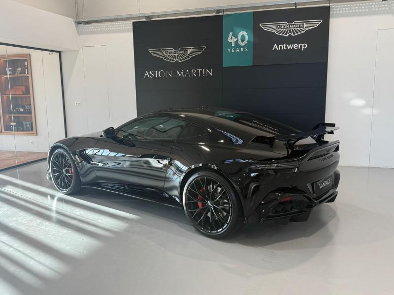 Aston Martin Timeless by Louyet | V8 Vantage