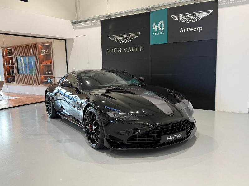 Aston Martin Timeless by Louyet | V8 Vantage