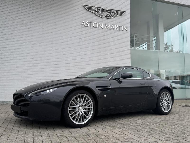 Aston Martin Timeless by Louyet | V8 Vantage