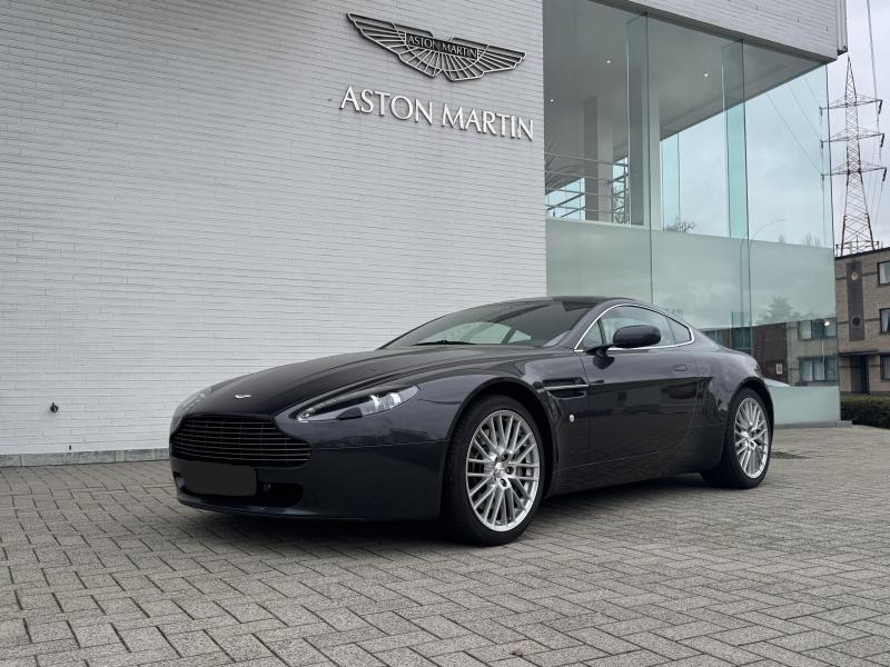 Aston Martin Timeless by Louyet | V8 Vantage
