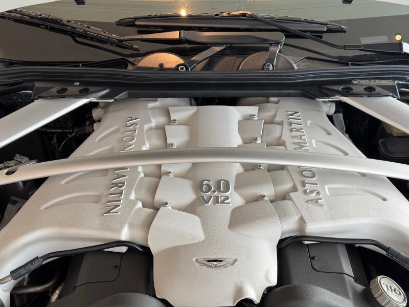 Aston Martin Timeless by Louyet | DBS