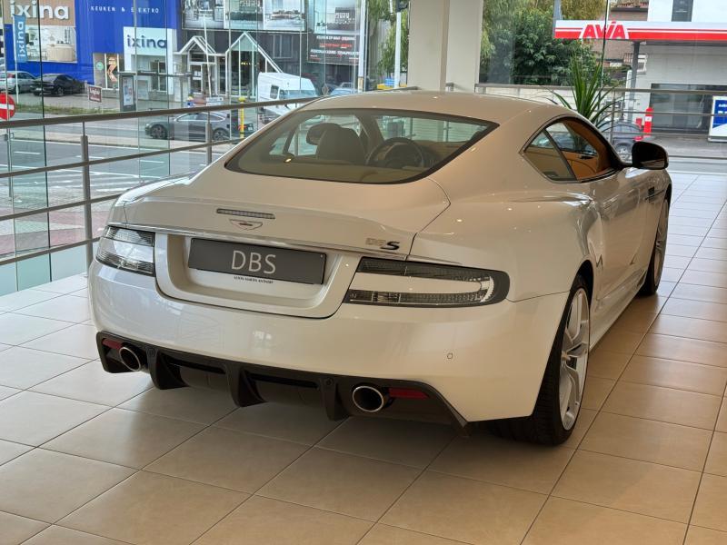 Aston Martin Timeless by Louyet | DBS