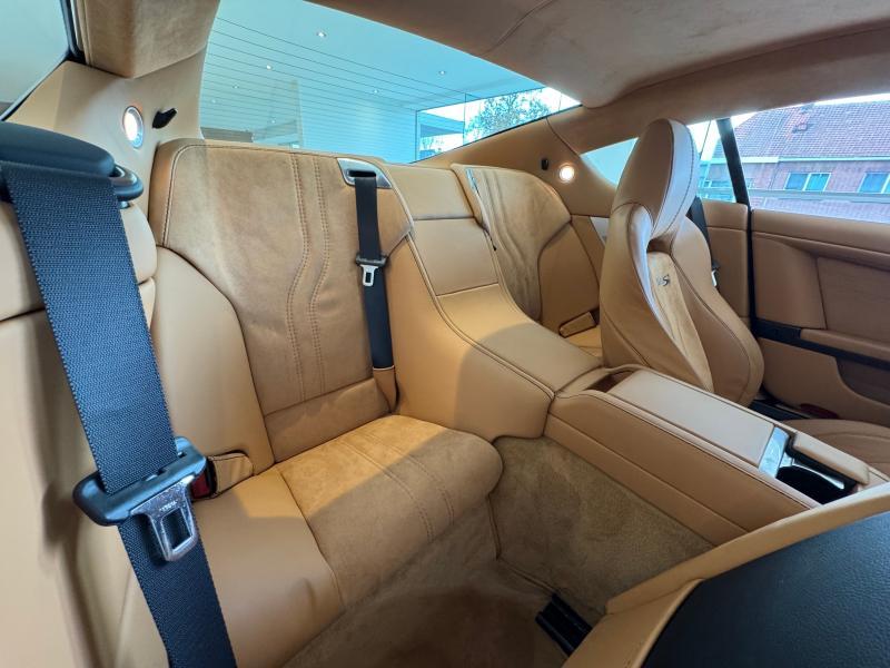 Aston Martin Timeless by Louyet | DBS