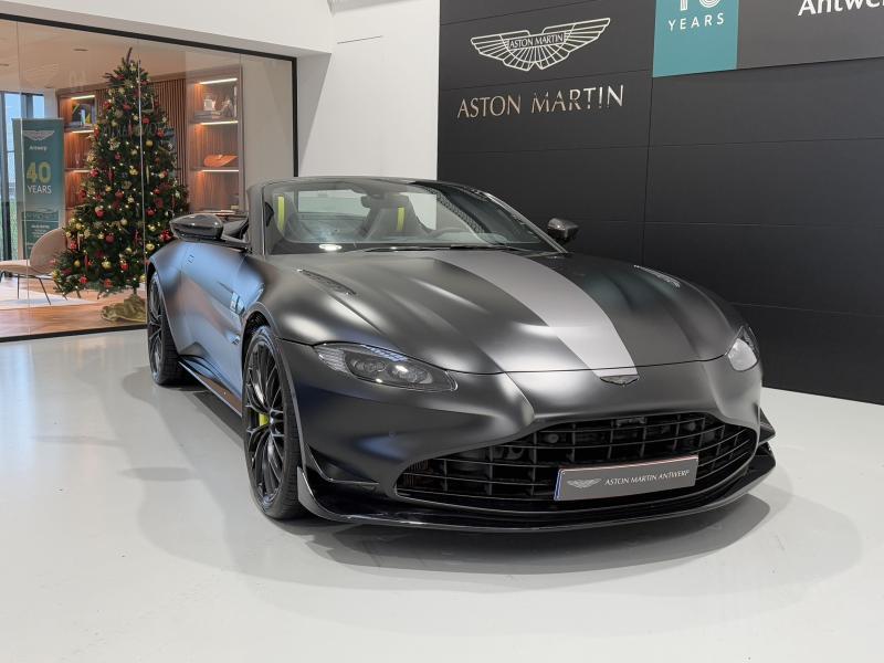 Aston Martin Timeless by Louyet | V8 Vantage