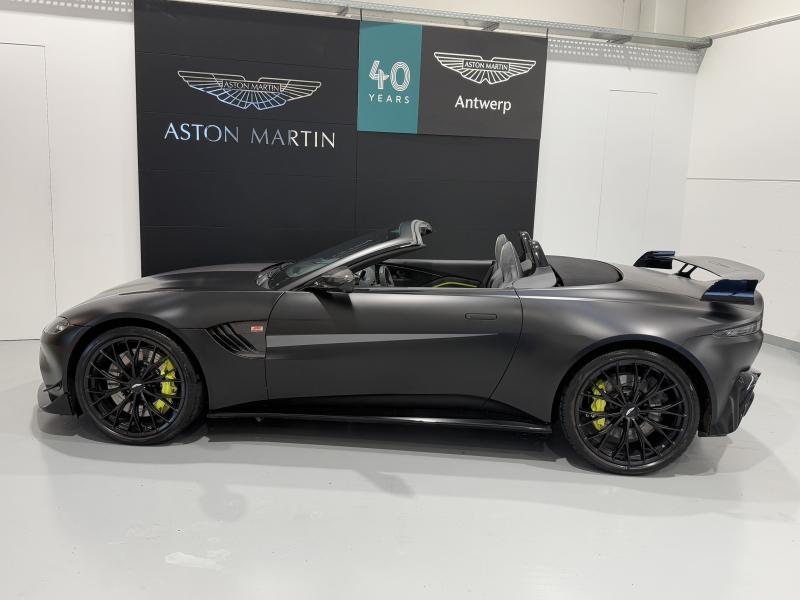 Aston Martin Timeless by Louyet | V8 Vantage
