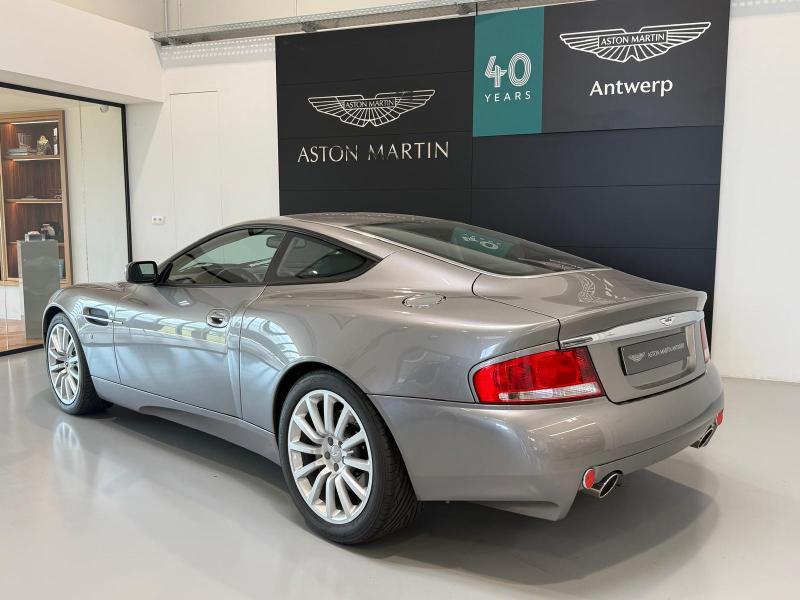 Aston Martin Timeless by Louyet | Vanquish