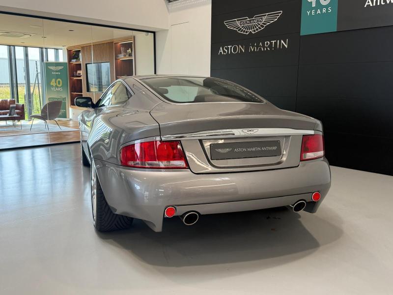 Aston Martin Timeless by Louyet | Vanquish
