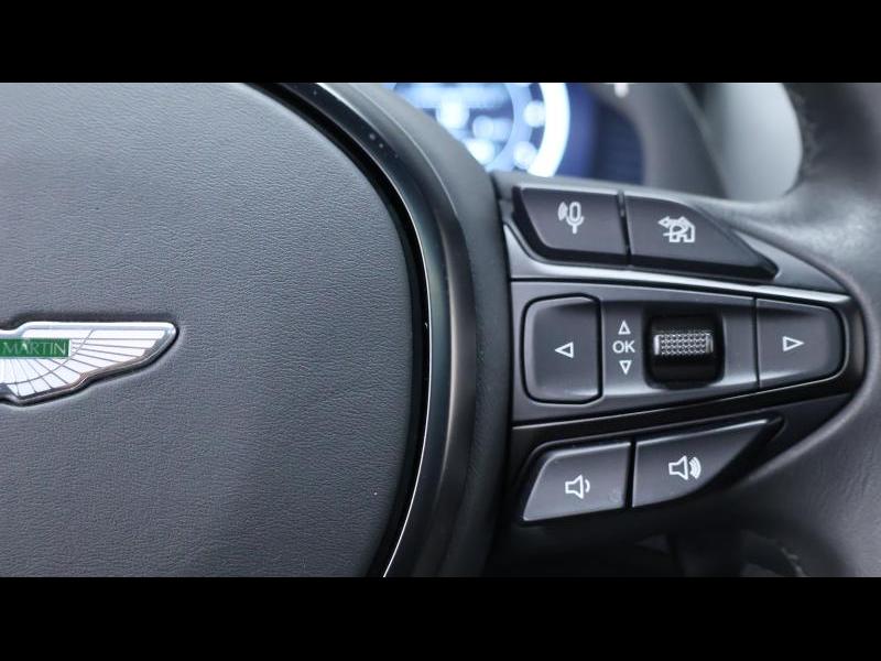 Aston Martin Timeless by Louyet | DBX