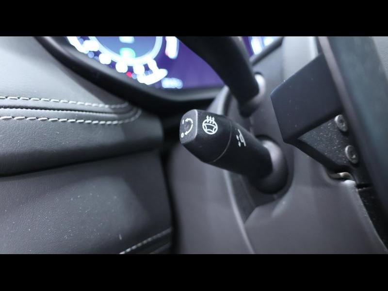 Aston Martin Timeless by Louyet | DBX