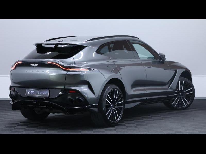Aston Martin Timeless by Louyet | DBX