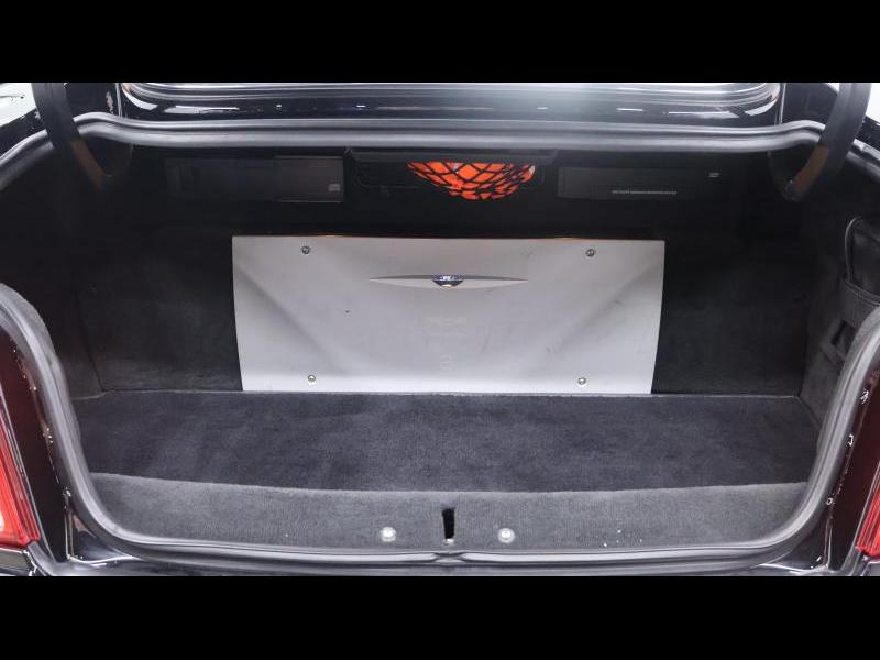 Aston Martin Timeless by Louyet | Vanquish