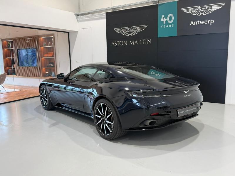 Aston Martin Timeless by Louyet | DB11