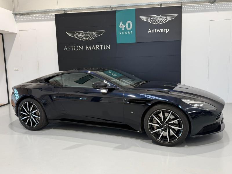 Aston Martin Timeless by Louyet | DB11