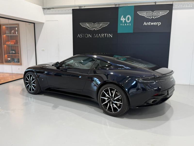 Aston Martin Timeless by Louyet | DB11