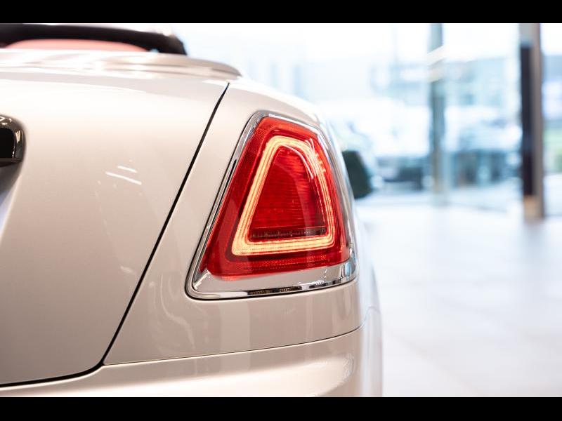 Rolls-Royce Provenance by Louyet | Dawn