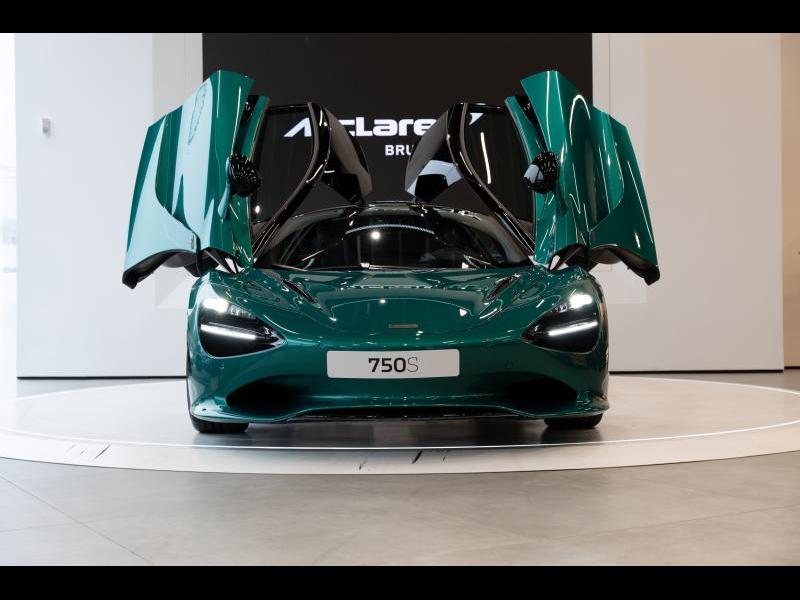 McLaren Qualified Pre-Owned by Louyet