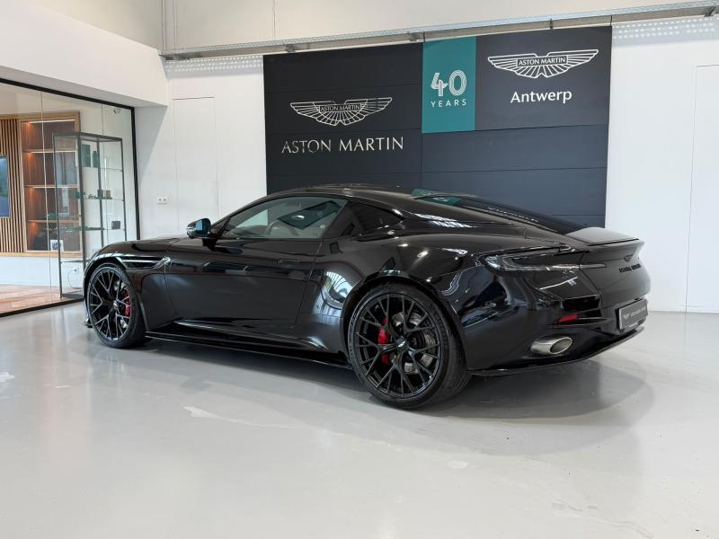 Aston Martin Timeless by Louyet | DB12