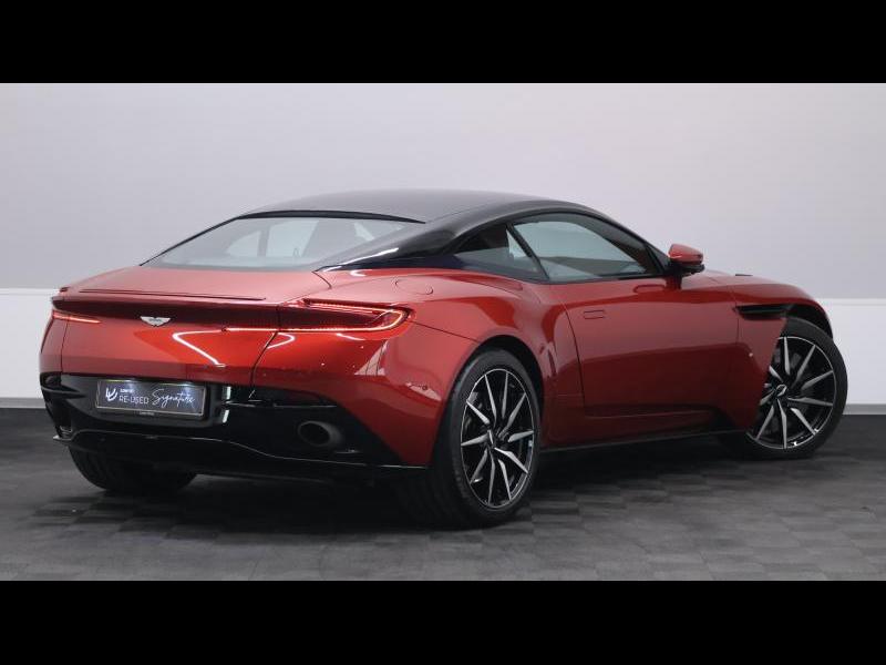 Aston Martin Timeless by Louyet | DB11