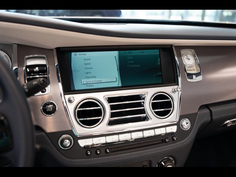 Rolls-Royce Provenance by Louyet | Dawn