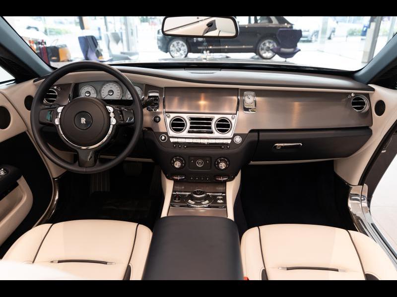 Rolls-Royce Provenance by Louyet | Dawn