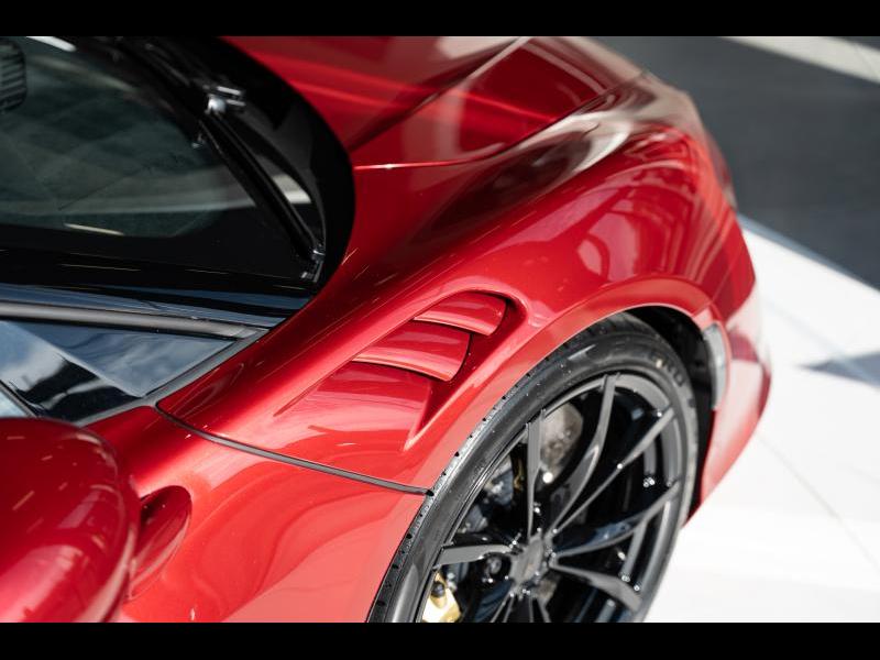 McLaren Qualified Pre-Owned by Louyet