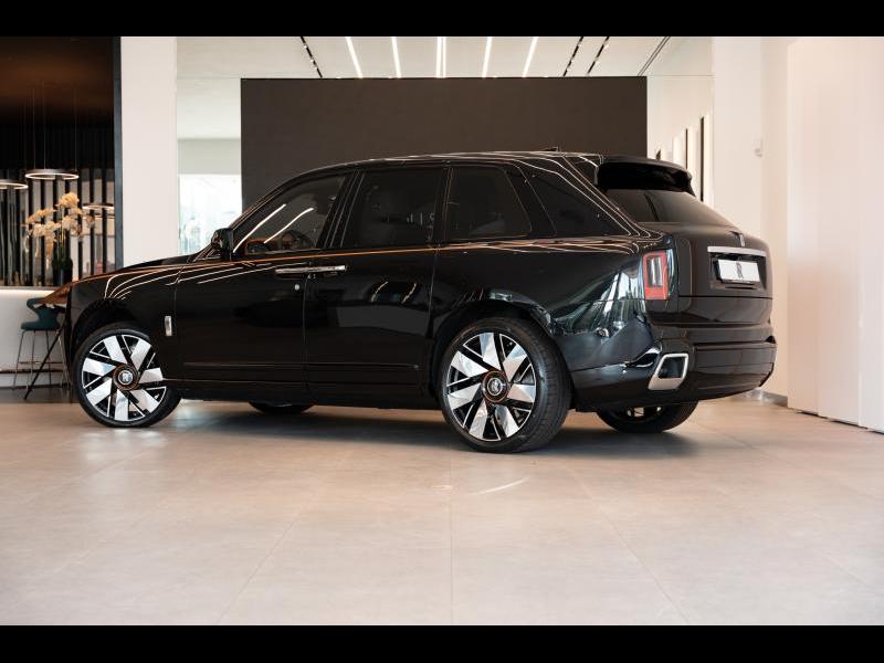 Rolls-Royce Provenance by Louyet | Cullinan