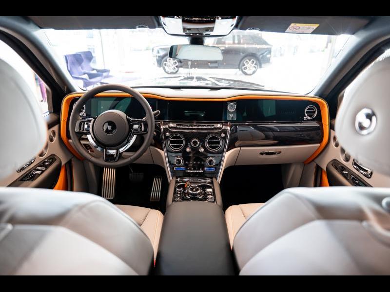 Rolls-Royce Provenance by Louyet | Cullinan