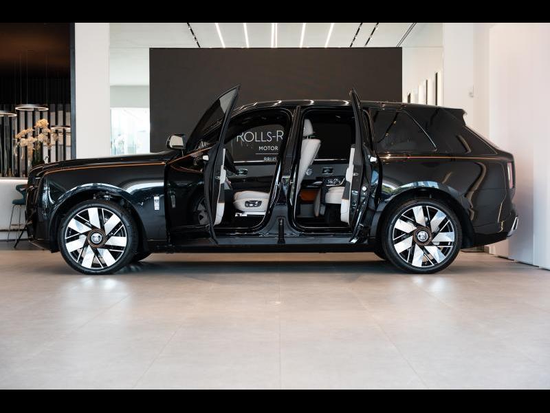 Rolls-Royce Provenance by Louyet | Cullinan