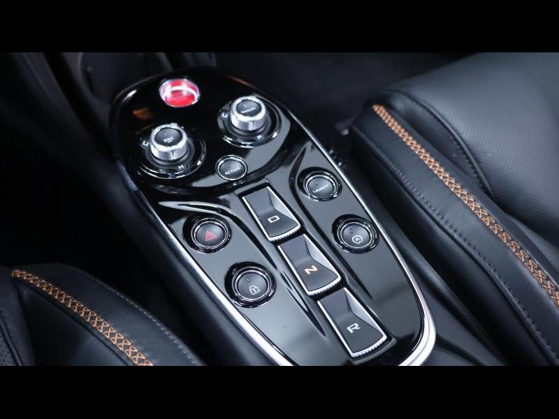 McLaren Qualified Pre-Owned by Louyet