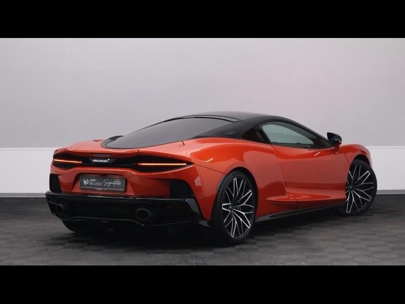 McLaren Qualified Pre-Owned by Louyet