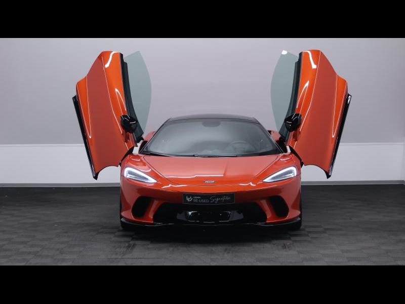 McLaren Qualified Pre-Owned by Louyet