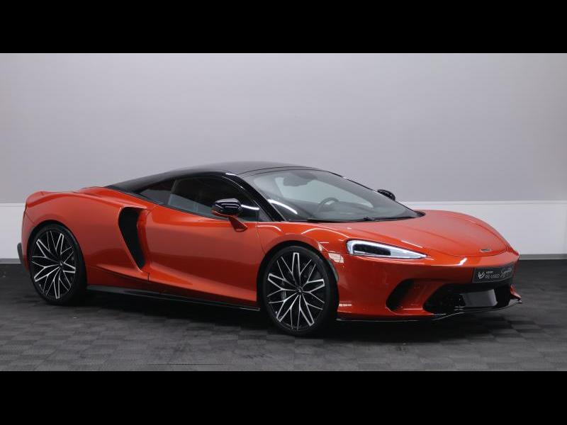 McLaren Qualified Pre-Owned by Louyet