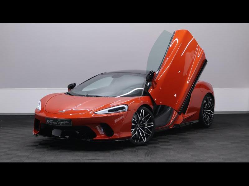 McLaren Qualified Pre-Owned by Louyet
