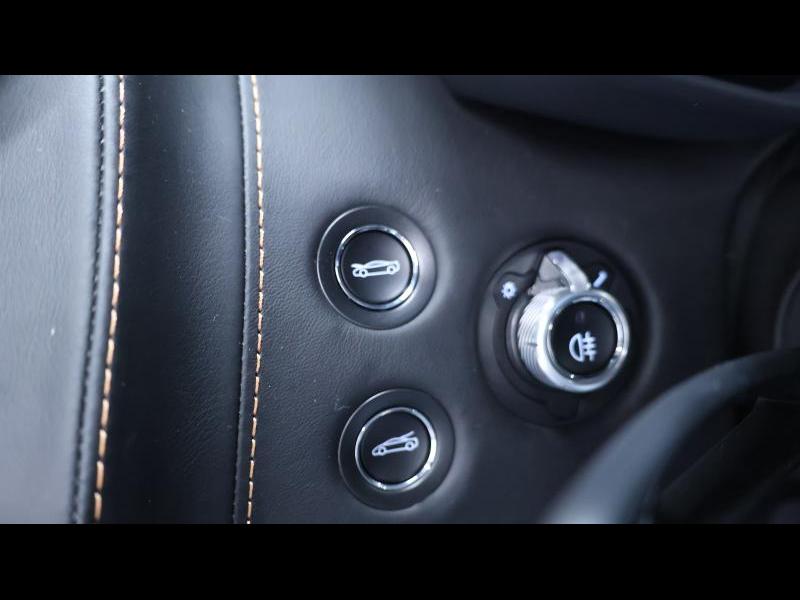 McLaren Qualified Pre-Owned by Louyet