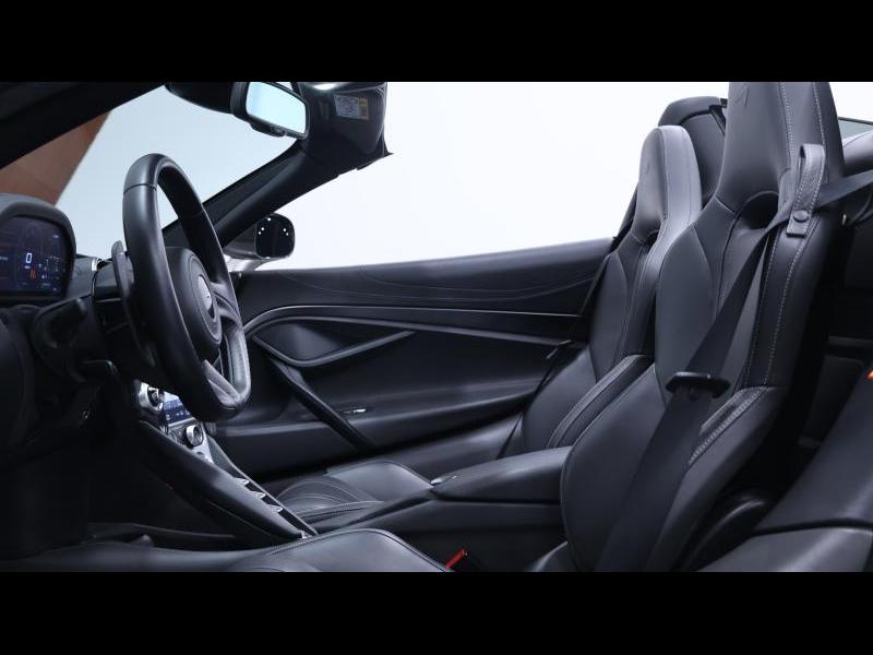 McLaren Qualified Pre-Owned by Louyet