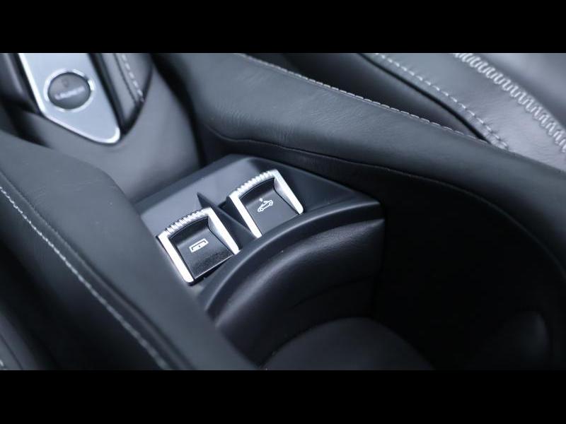 McLaren Qualified Pre-Owned by Louyet