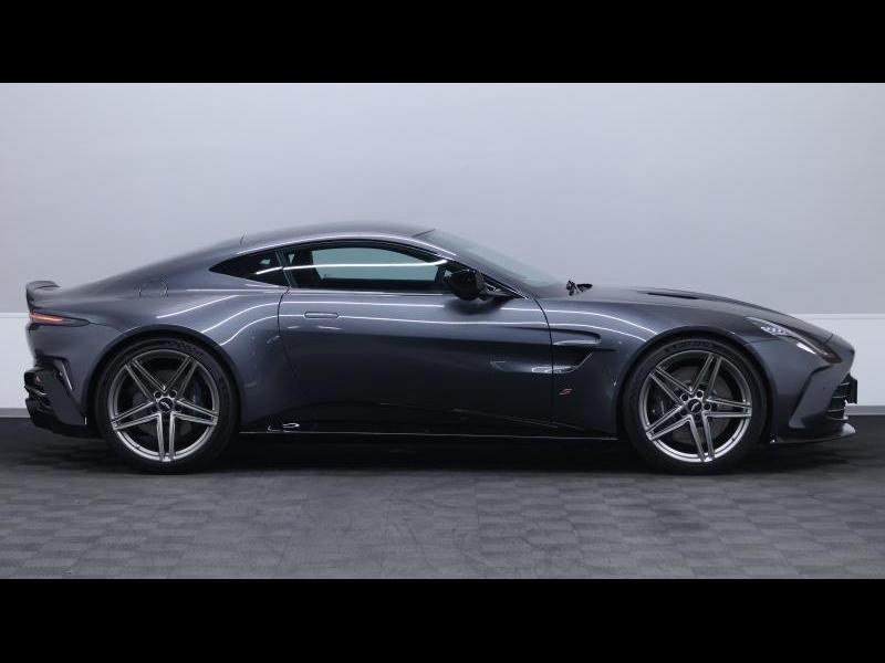 Aston Martin Timeless by Louyet | V8 Vantage