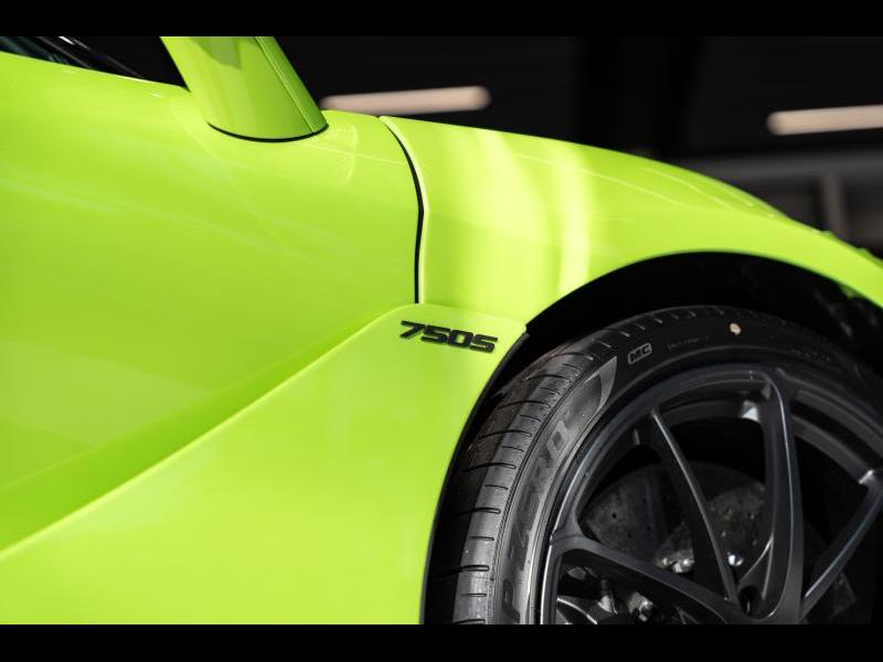 McLaren Qualified Pre-Owned by Louyet