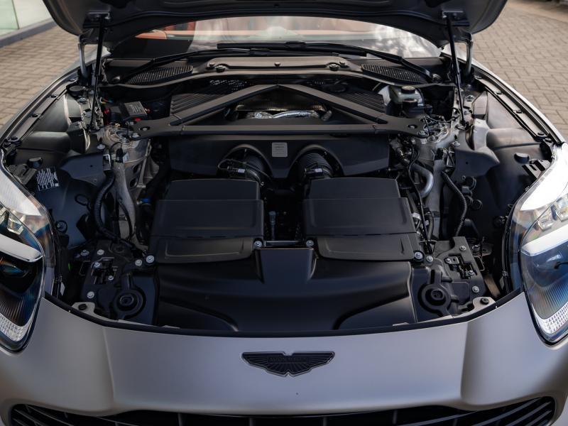 Aston Martin Timeless by Louyet | DB12