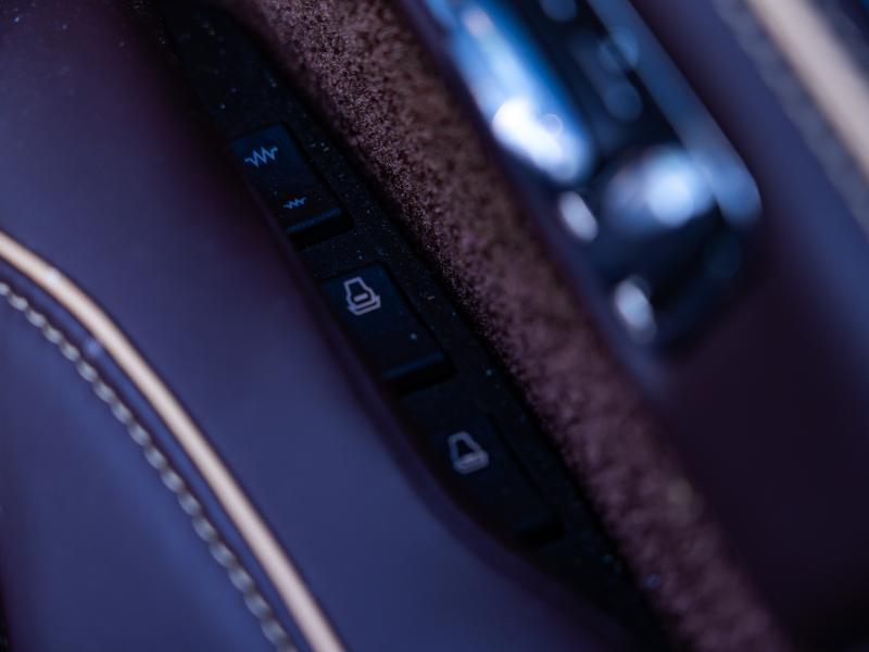 Aston Martin Timeless by Louyet | DB9