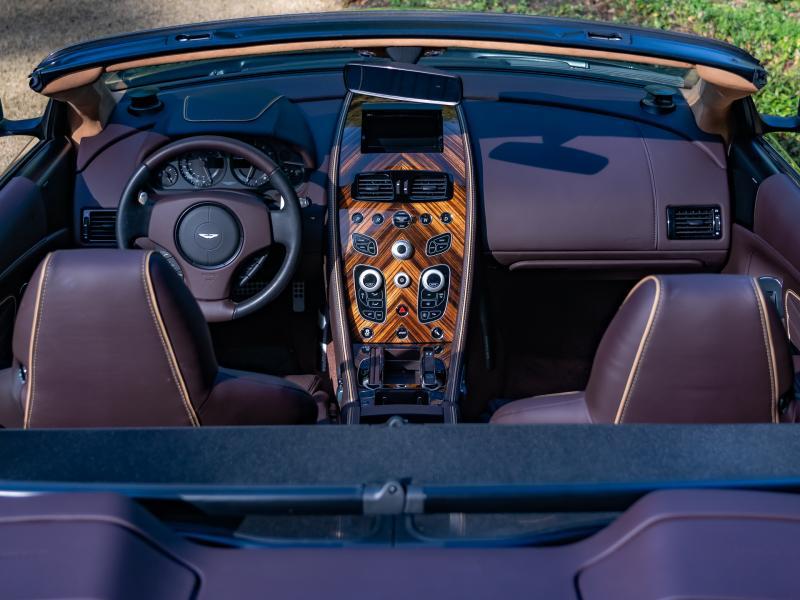 Aston Martin Timeless by Louyet | DB9