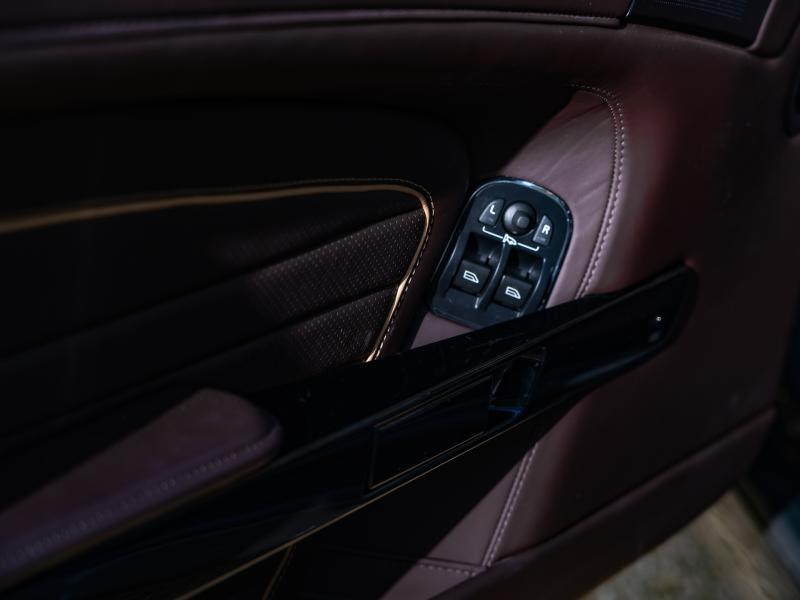 Aston Martin Timeless by Louyet | DB9