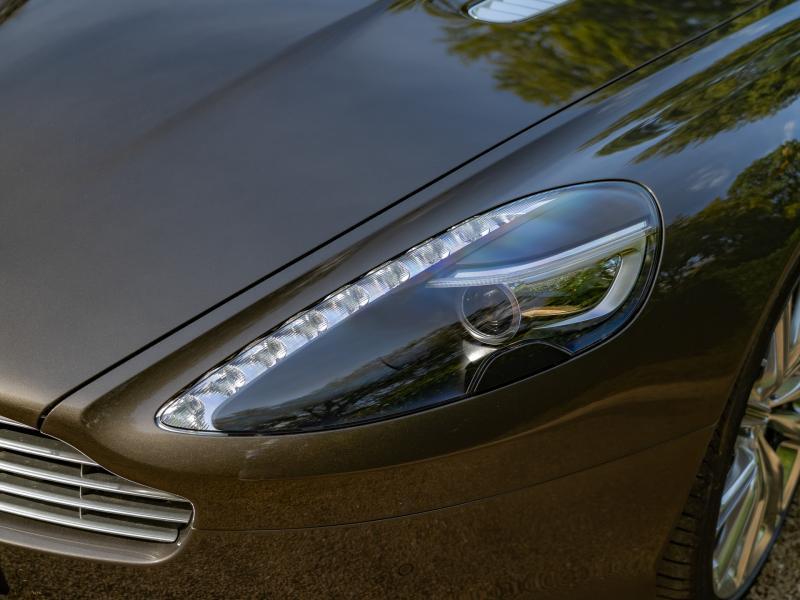 Aston Martin Timeless by Louyet | DB9